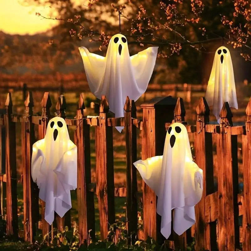 Halloween Hanging Ghosts 