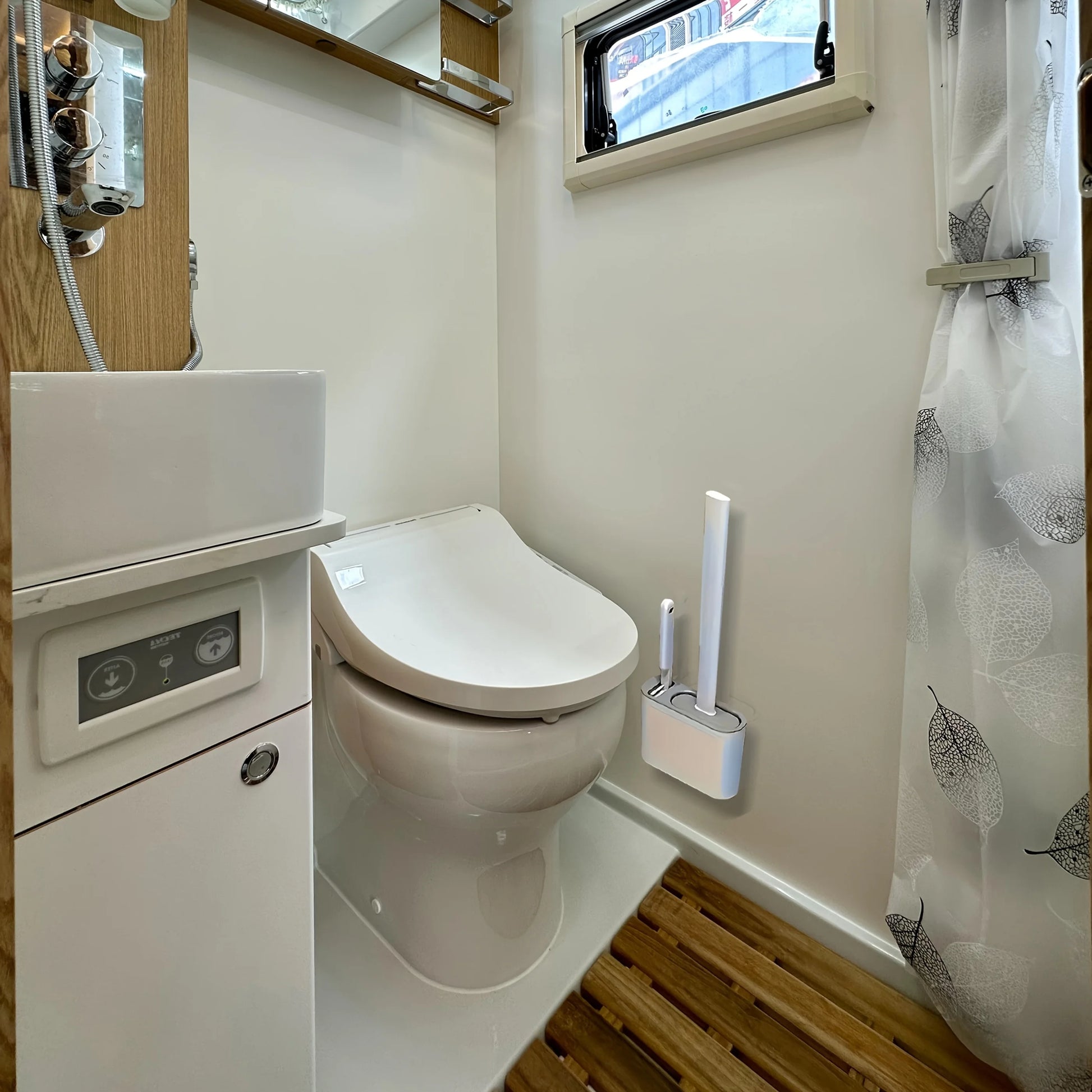 Wall Hanging Toilet Cleaning Brush 