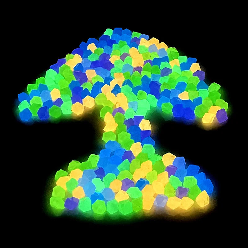 50/100/200Pcs Luminous Stones Outdoor Yard Decorations