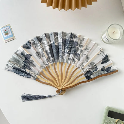 Chinese Style Silk Folding Fan – Vintage Bamboo Hand Fan