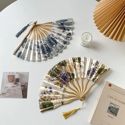Chinese Style Silk Folding Fan – Vintage Bamboo Hand Fan