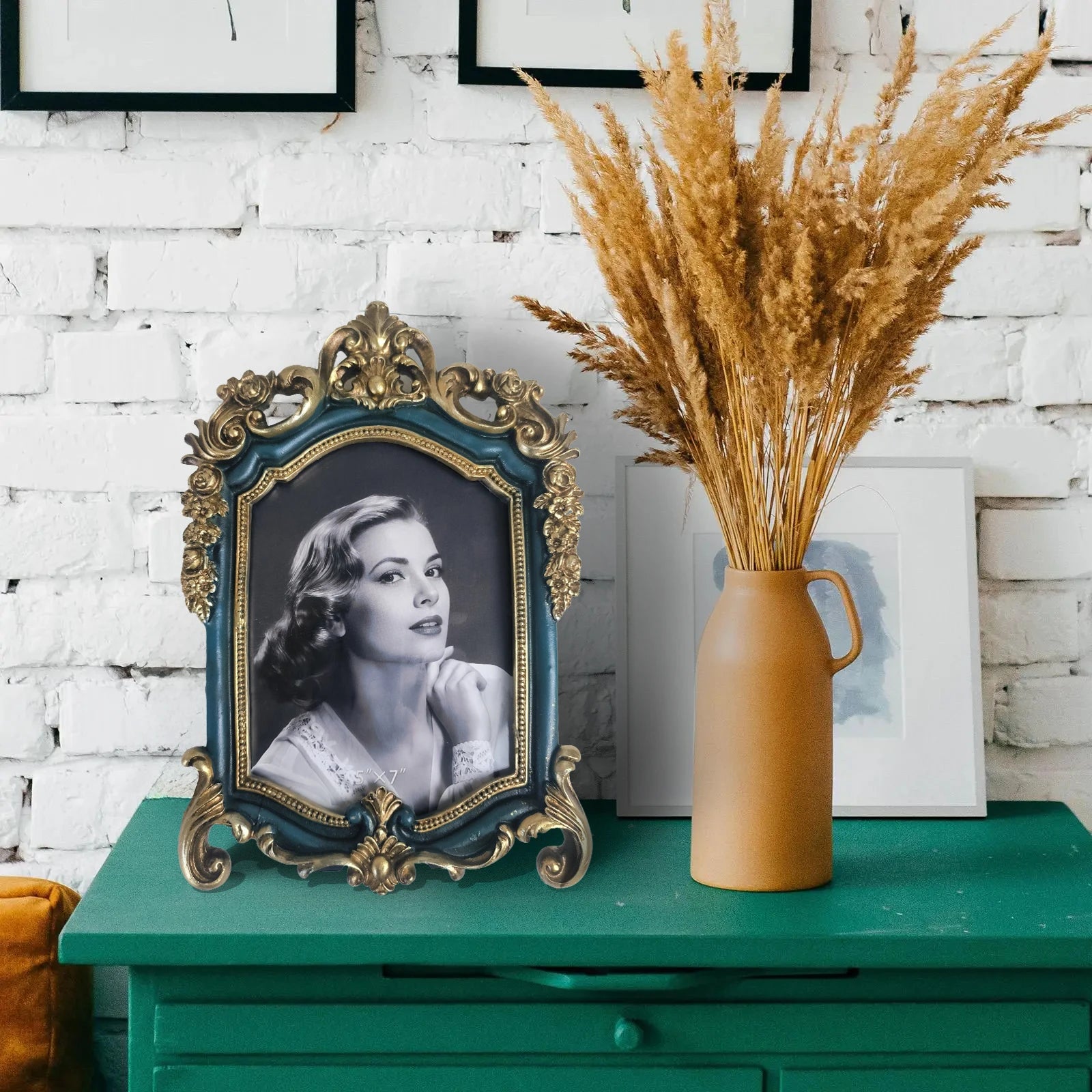 Royal Style Embossed Holder Photo Frame Elegantly Gold Wall Tabletop 
